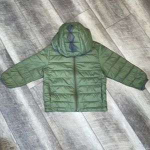 Baby GAP PRIMALOFT green lightweight Dino puffer